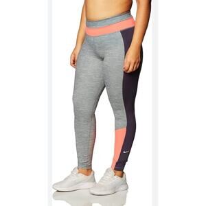 NWT Women's Nike One Color Block Mid Rise 7/8 Length Leggings MSRP $60